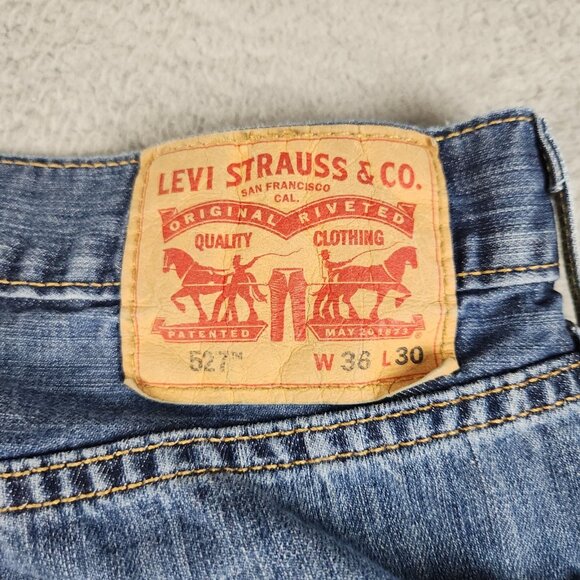 Levi's Jeans Mens 36x30 Blue 527 Low Boot Slim Fit Western Cowboy Faded Workwear - Picture 8 of 9